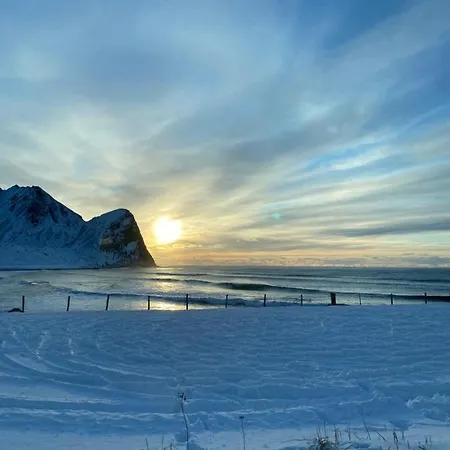 Feriehus Unstad With Seaview *