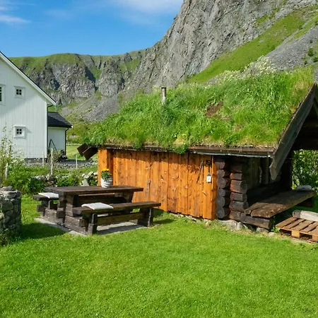 Unstad With Seaview * Unnstad