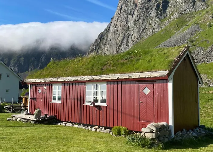 Unstad With Seaview Unnstad